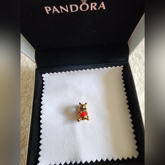 New Pandora Disney Winnie the Pooh 925° gold-plated charm for jewelry bracelet - Picture 2 of 5